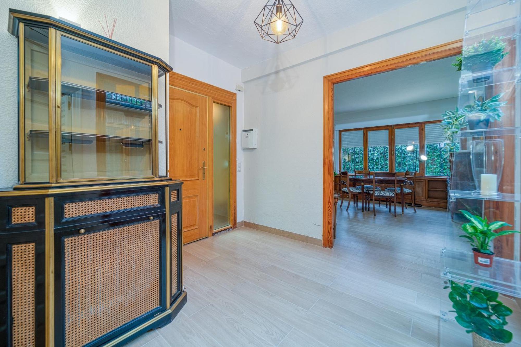 P Casacafe Madrid Calle Carlos Dubois 3 Екстер'єр фото